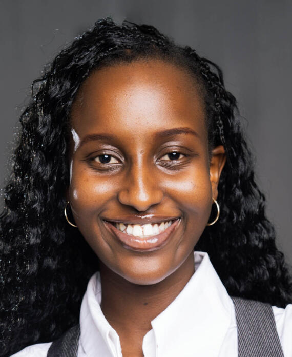 Lys Esther Karikumutima
